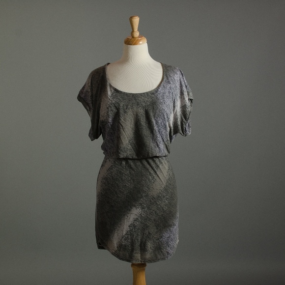 Splendid Other - [Splendid] exposed back zip dress